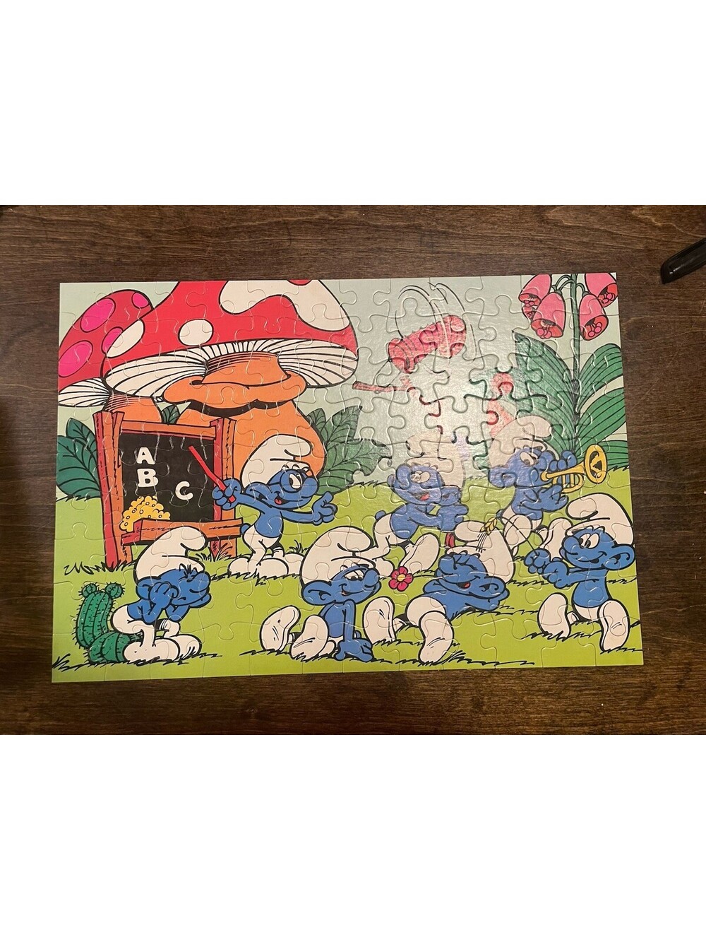 Vintage Milton Bradley Smurfs 100 Piece Jigsaw Puzzle Cartoons & Characters 1980